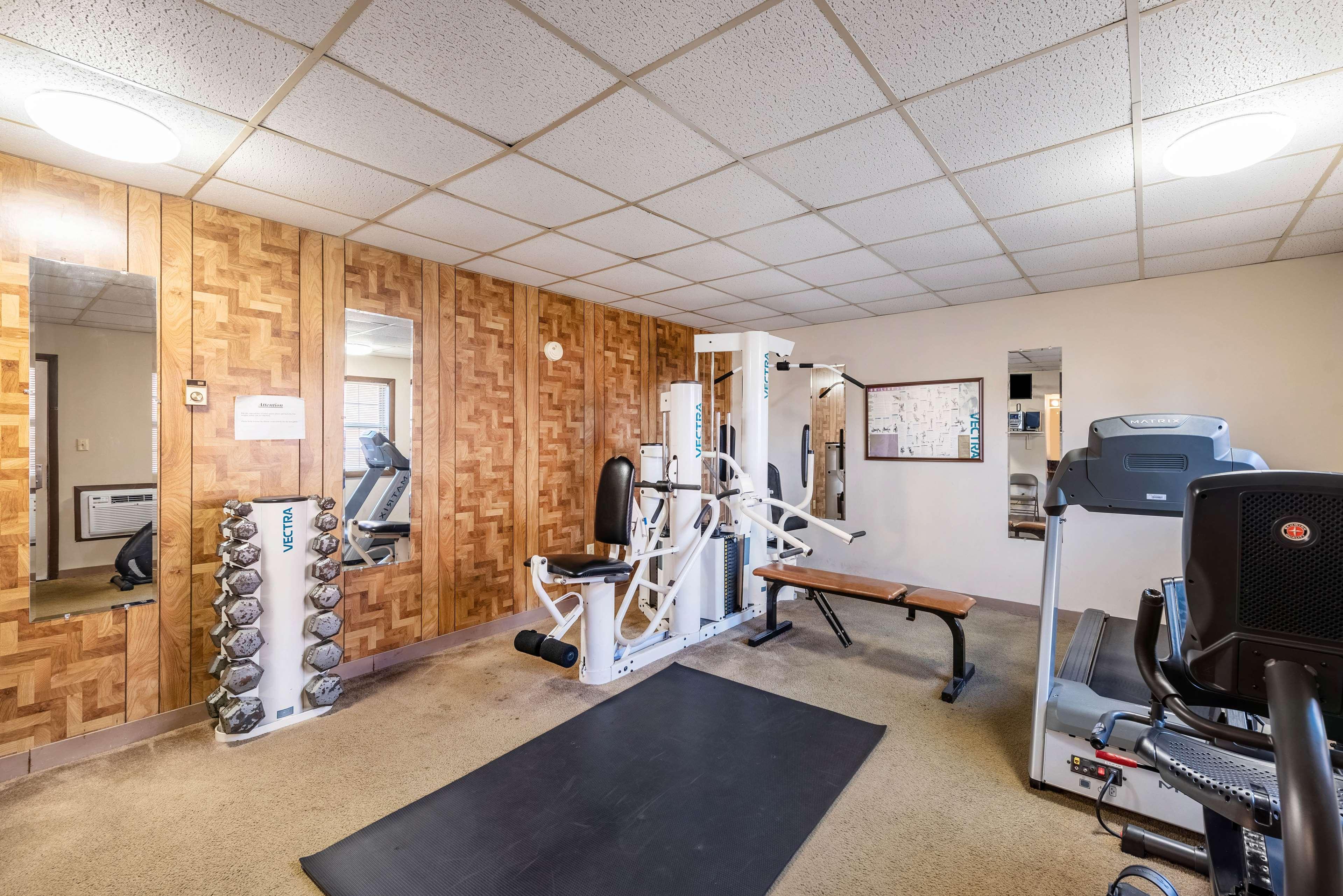 Americas Best Value Inn St. Marys Екстер'єр фото